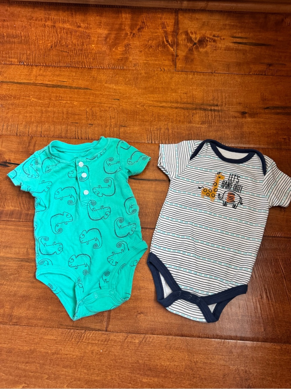 Infant short Sleeve One-Piece Bodysuits - 2